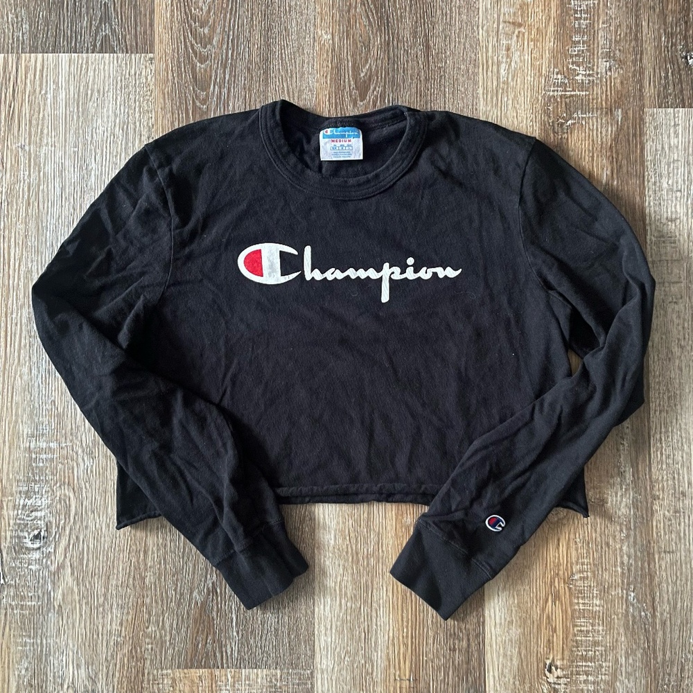 Champions Long Sleeve Cropped